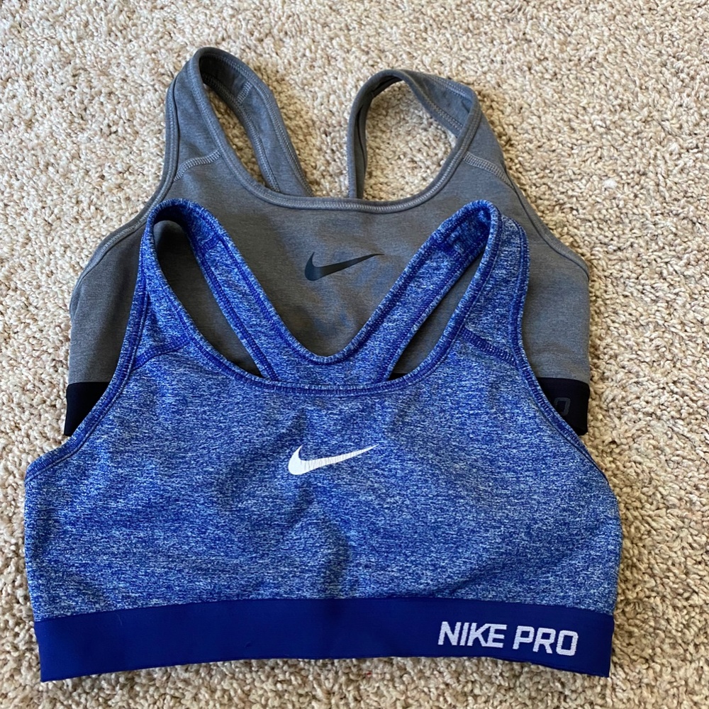Nike Size Small Padded Sports Bra Bundle